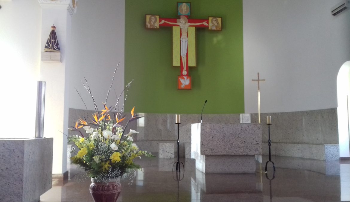 Arte Floral na Liturgia: A Estética a Serviço da Fé