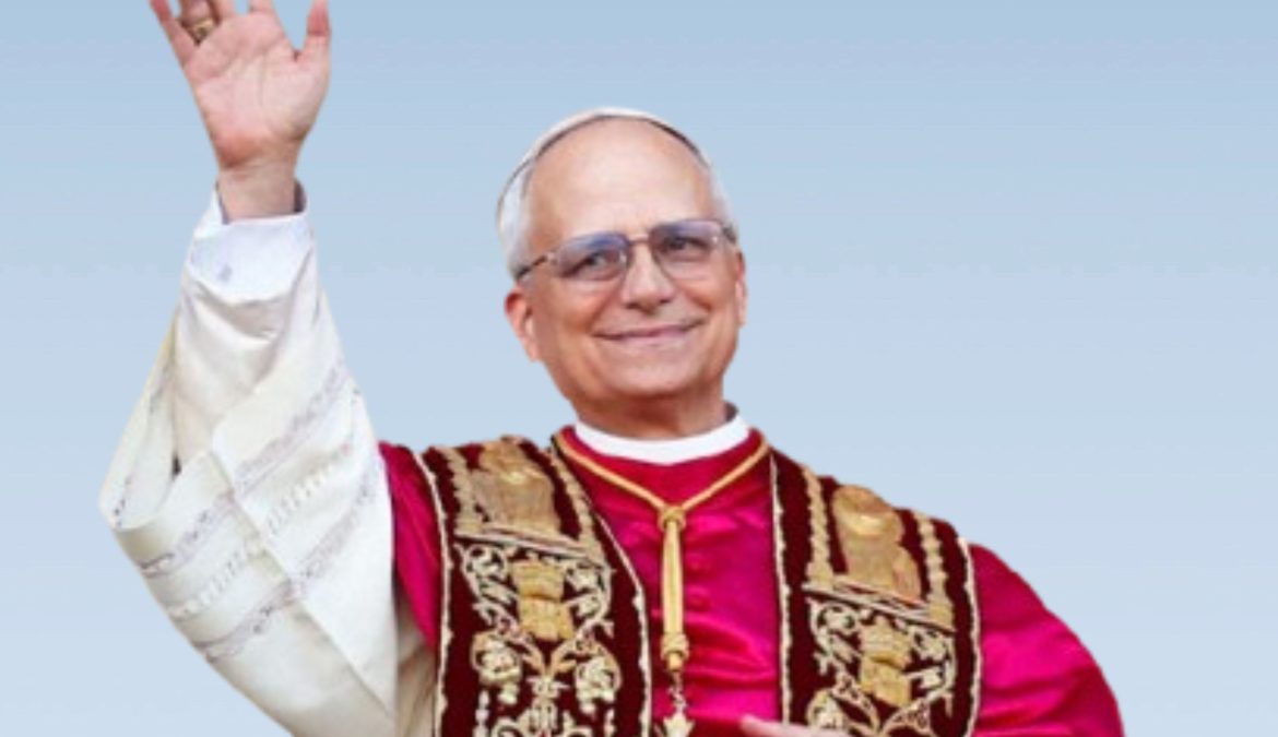 "PAZ DESARMADA E DESARMADORA AO MUNDO": PAPA LEÃO XIV EMOCIONA EM SEU PRIMEIRO DISCURSO COMO SUCESSOR DE PEDRO
